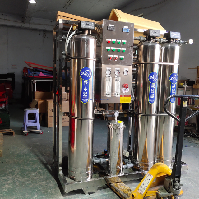 Sistema de membrana de ósmosmos innovador de agua potable de 1000L Venta en árabe Dubai Good TDS Hot Sale 2022